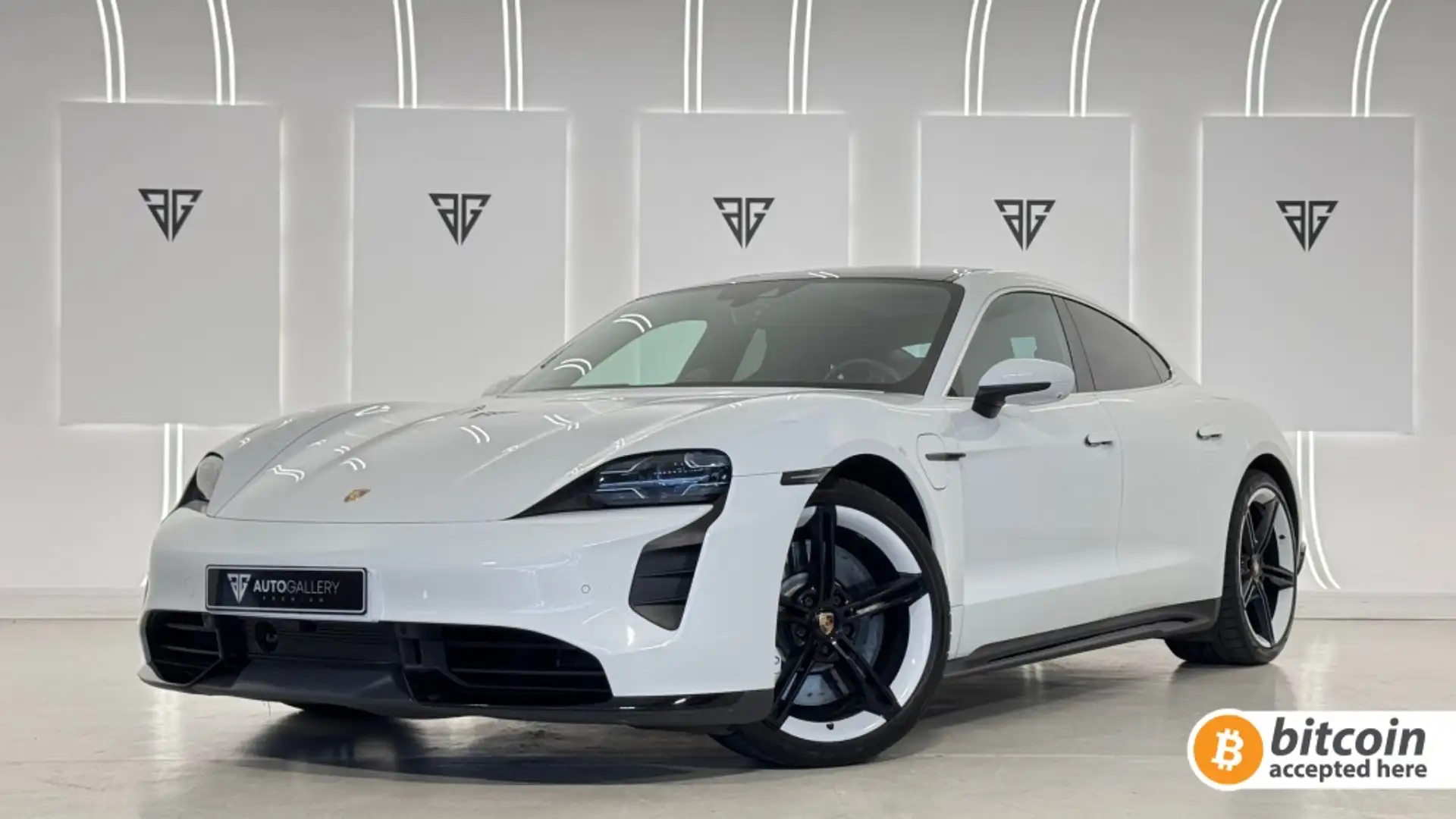 Porsche Taycan Turbo Blanco - 1