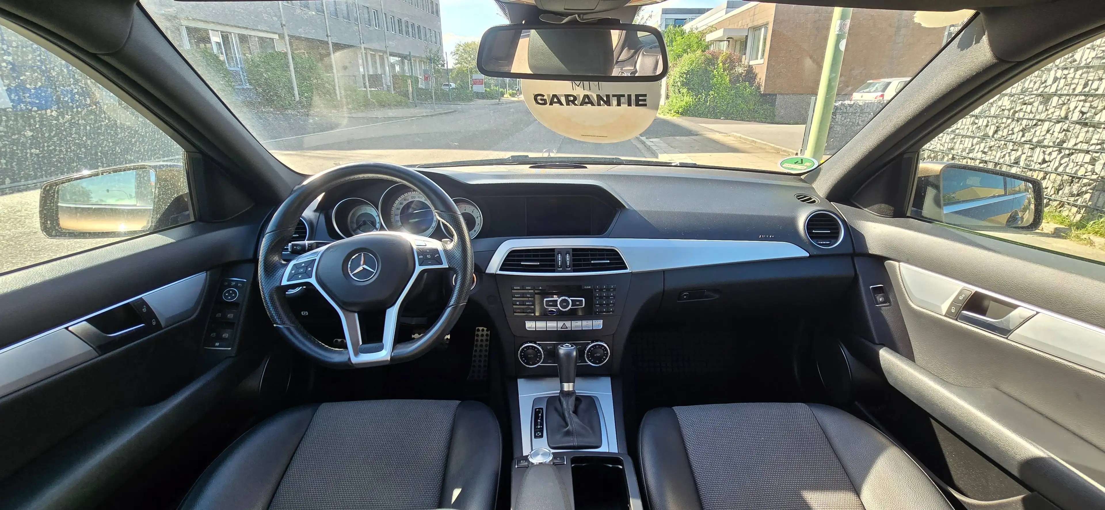 Mercedes-Benz C 250 C 250 CGI BlueEfficiency (204.247) — photo 12