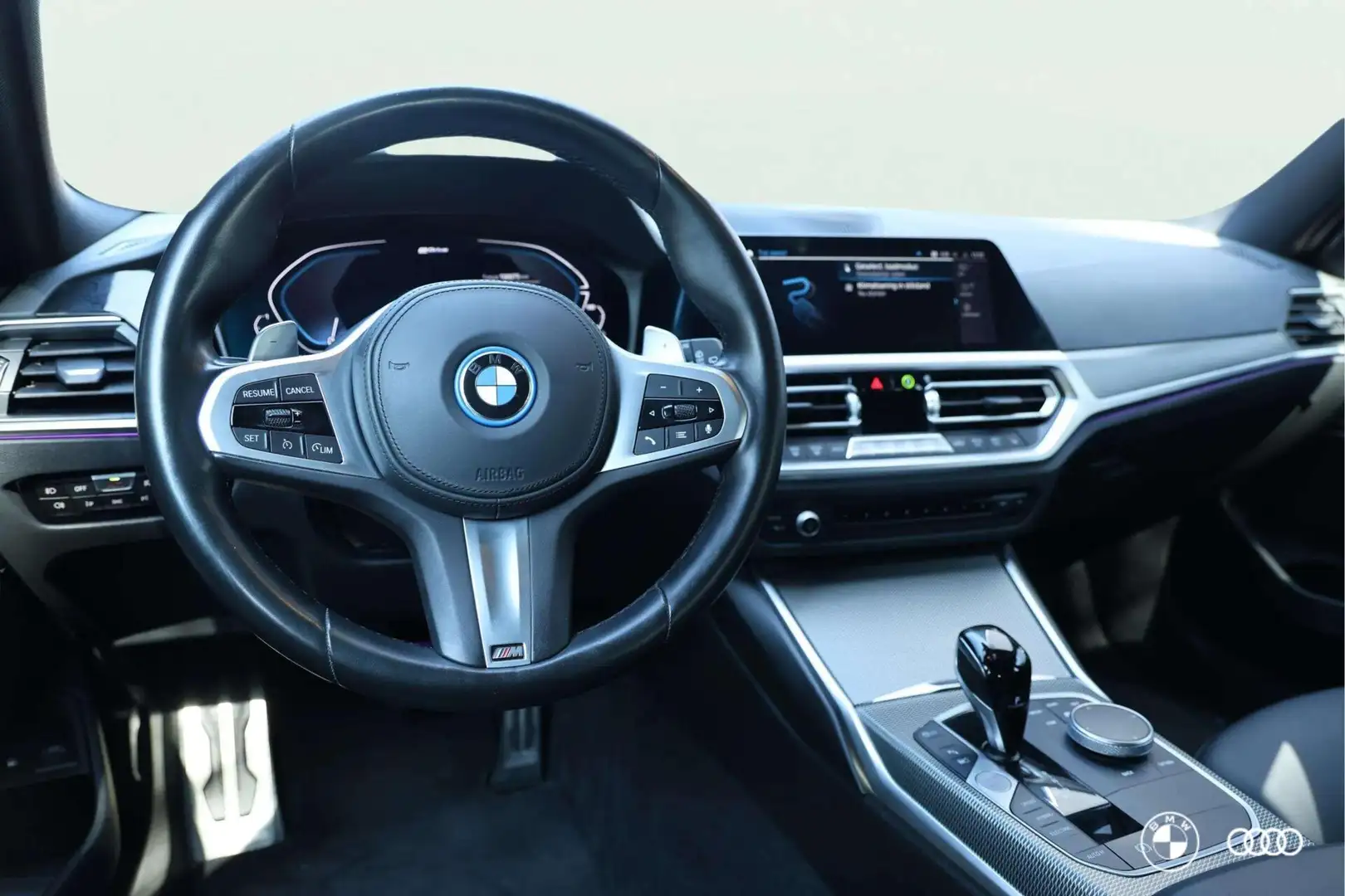 BMW 330 330E M SPORT / AMBIENTE / CARPLAY / TREKHAAK / DAB Gris - 2