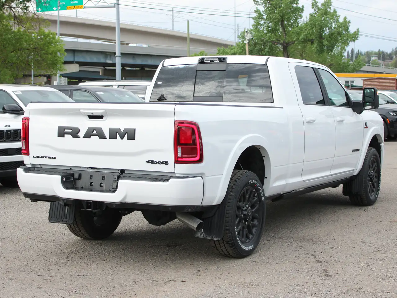 RAM 3500 photo RAM 3500