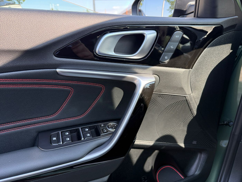 Kia ProCeed / pro_cee'd ProCeed 1.6 T-GDI GT 5 JAHRE GARANTIE! — photo 24