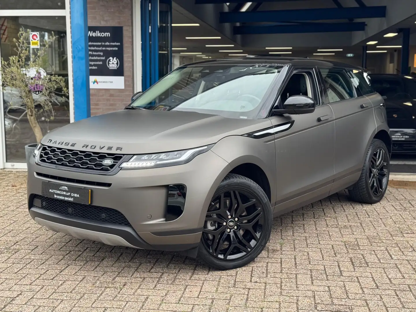 Land Rover Range Rover Evoque 1.5 P300e AWD SE 2022 FULL NAP Brun - 2
