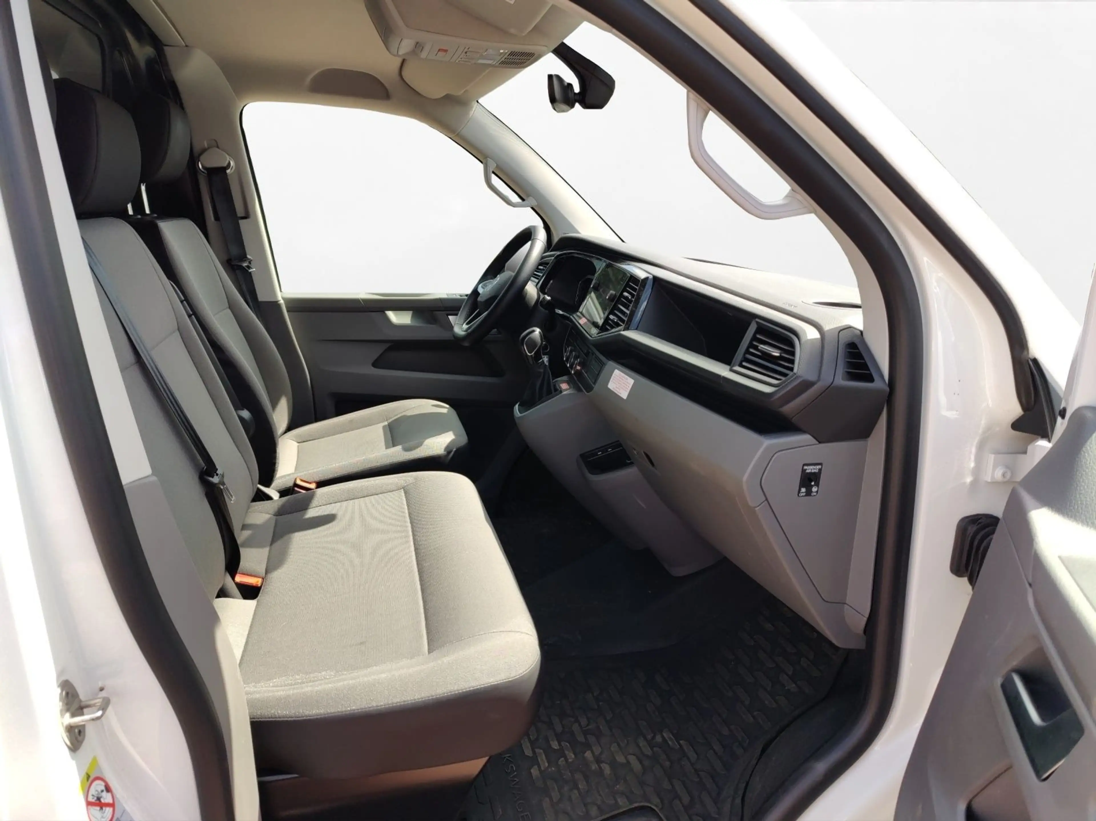 Volkswagen T6.1 Transporter T6.1 Kasten 2.0 TDI DSG LED+PDC+GRA — photo 10