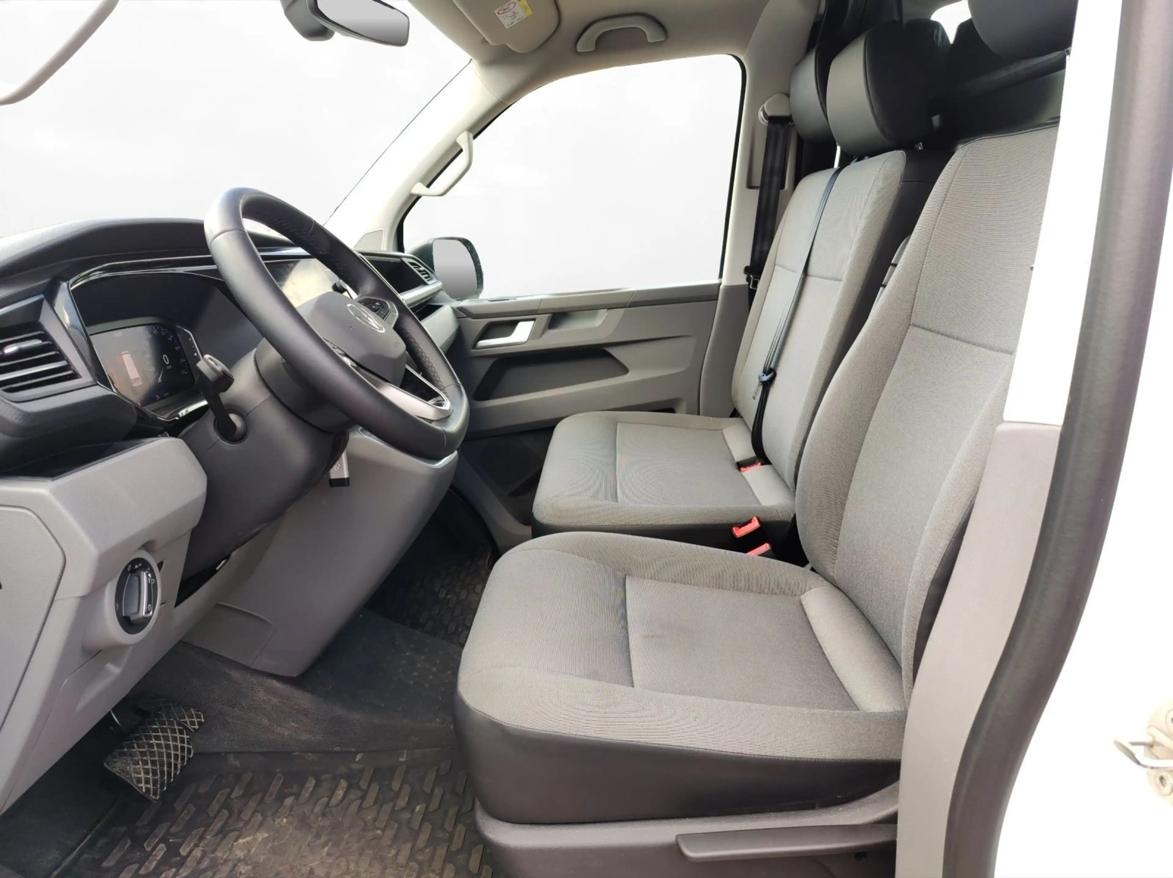 Volkswagen T6.1 Transporter T6.1 Kasten 2.0 TDI DSG LED+PDC+GRA — photo 2