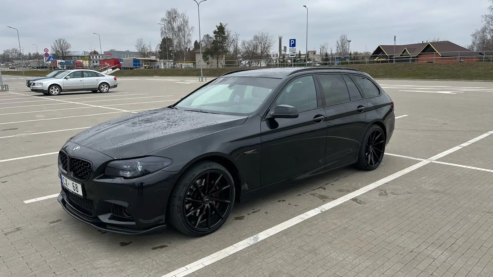 BMW 525 525d Touring - 1