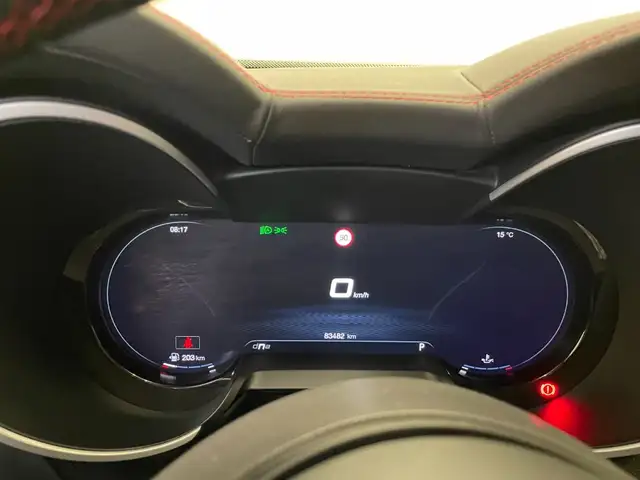 Alfa Romeo Stelvio view 5