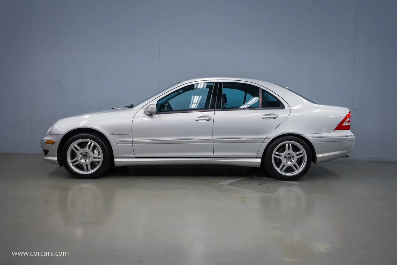 2002 Mercedes-Benz C-Class