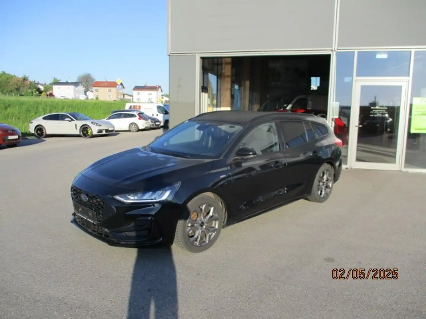 Ford Focus ST-Line Schwarz - 1