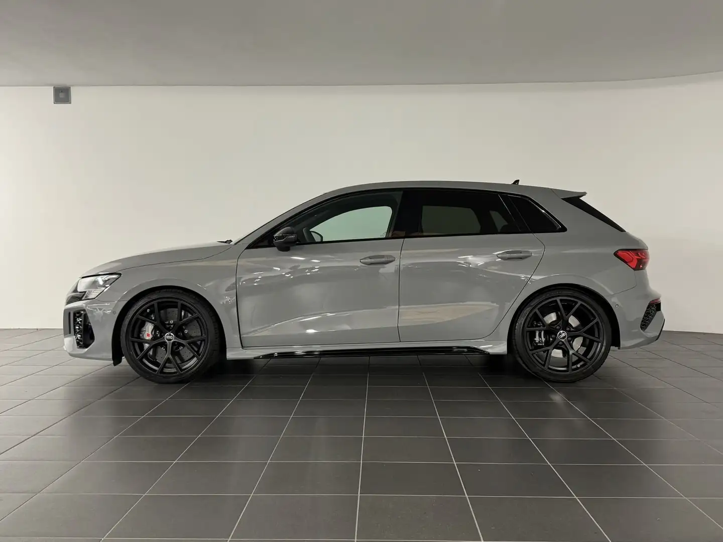 Audi RS3 RS 3 SPB TFSI quattro S tronic Gris - 2