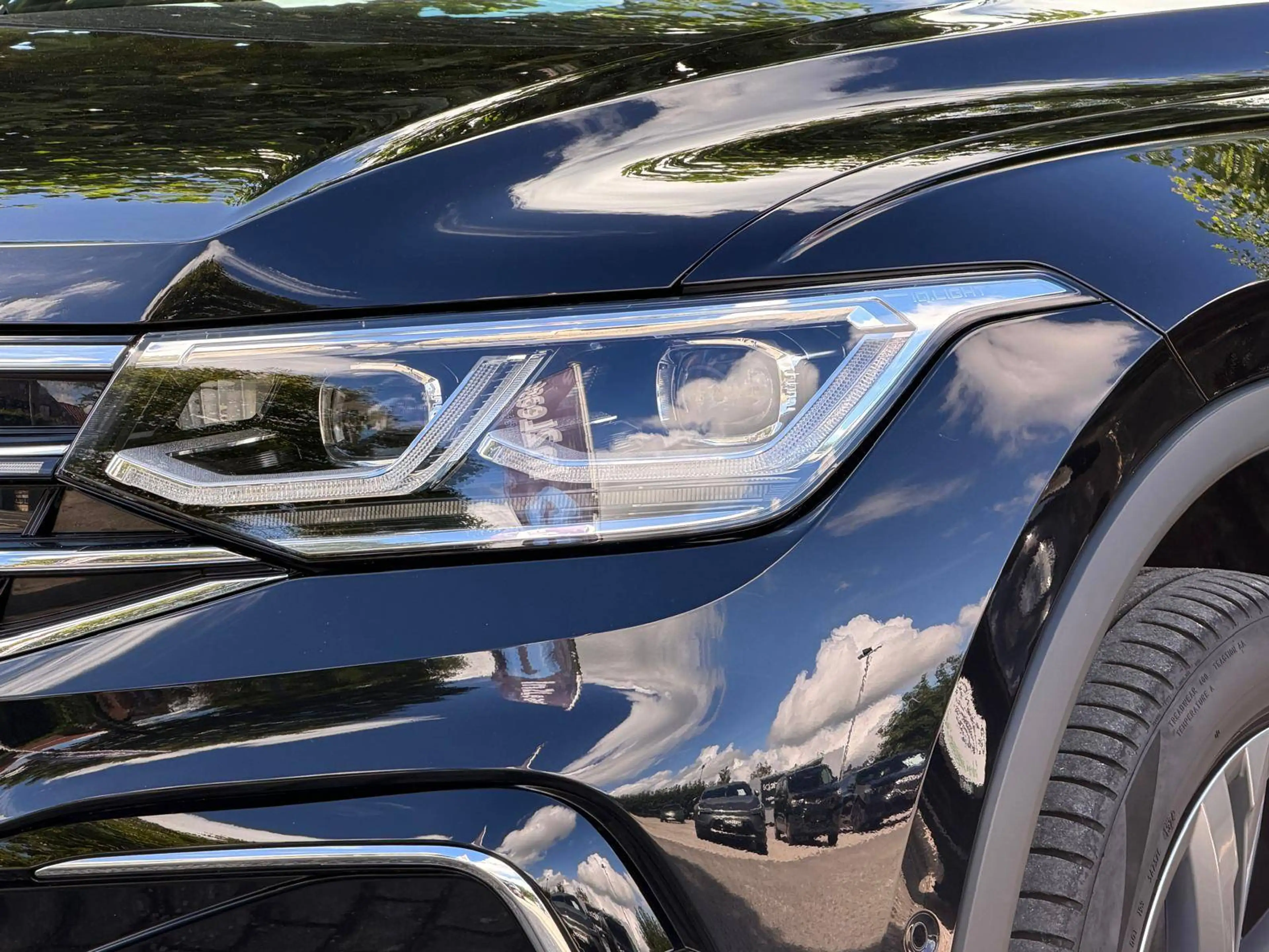Volkswagen Tiguan Allspace 1.5 TSI R-Line 7pl. DSG — photo 37