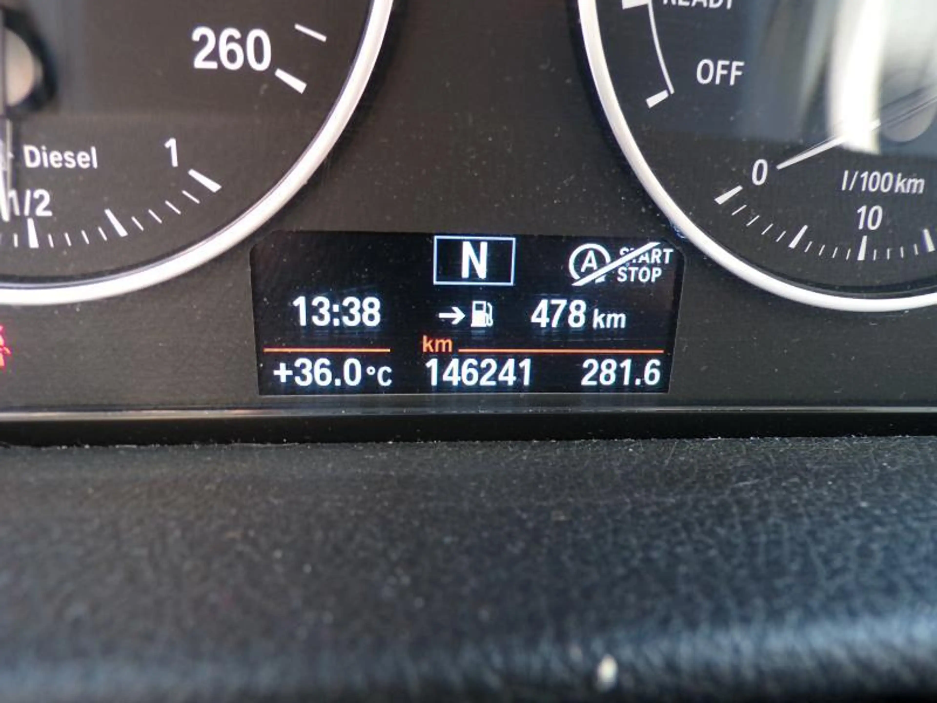 BMW 216 Gran Tourer 1.5 116cv Rouge 12/17 Clim GPS Bluetoo — photo 15