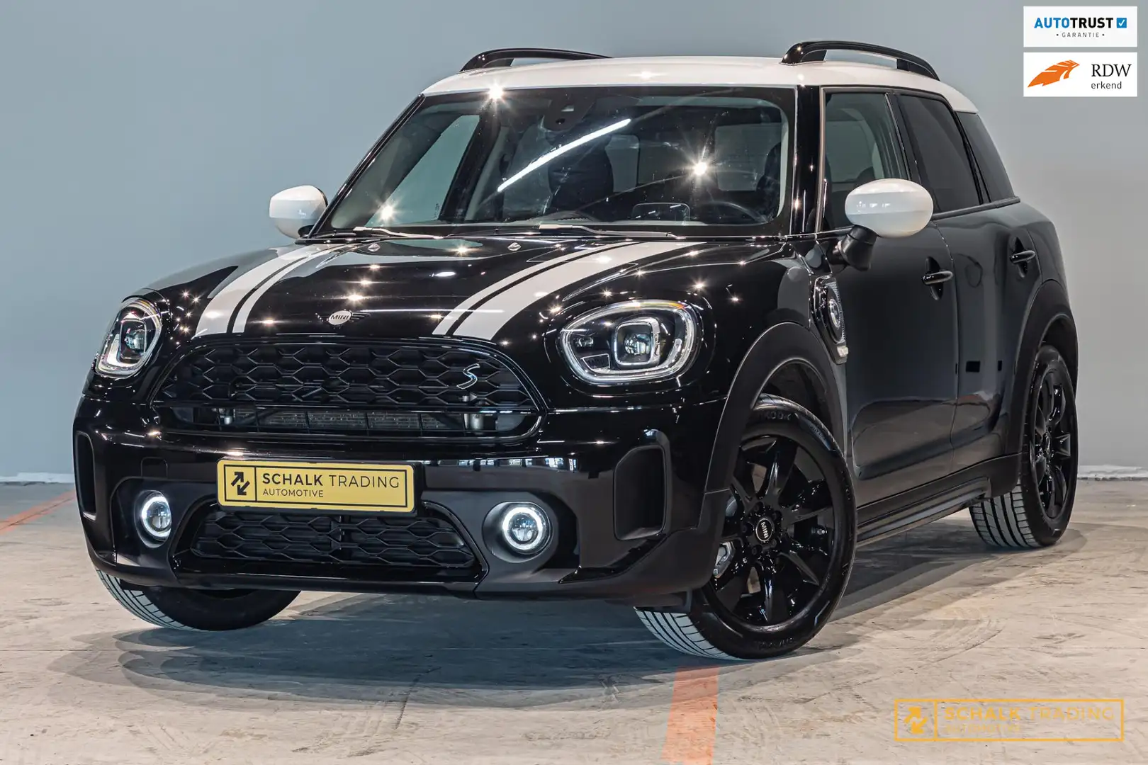MINI Cooper SE Countryman Mini 2.0 ALL4 Classic|HUD|Garanti Zwart - 1