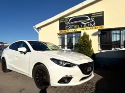 Mazda Mazda3 LIMOUSINE SKYACTIV TECHNOLOGY