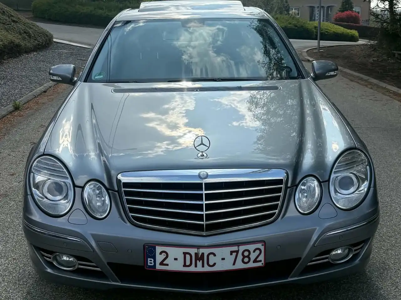 Mercedes-Benz E 200