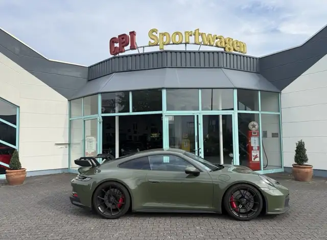 Porsche 911