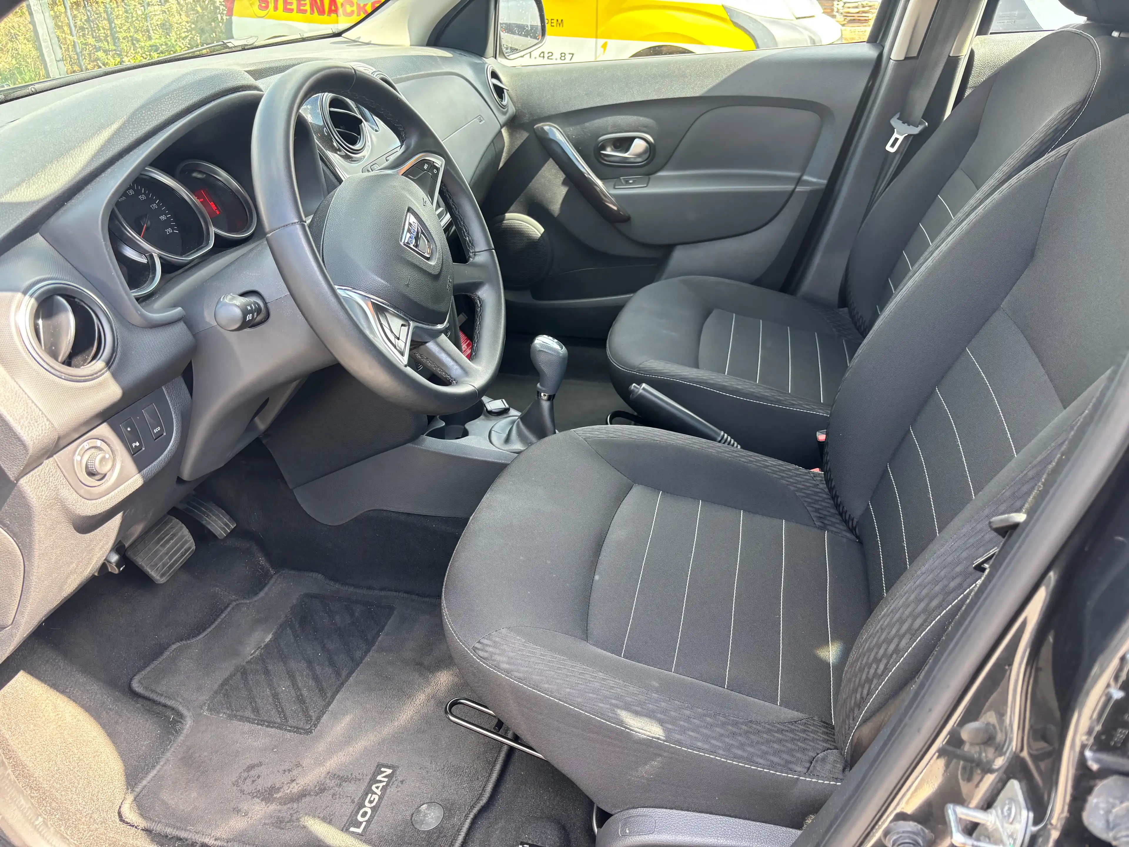 Dacia Logan Logan 0.9 TCe prête à immatriculer !! — photo 10