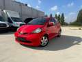 Toyota Aygo Aygo 1.0 / 12 mois garantie/5 portes RESERVER Rot - thumbnail 1