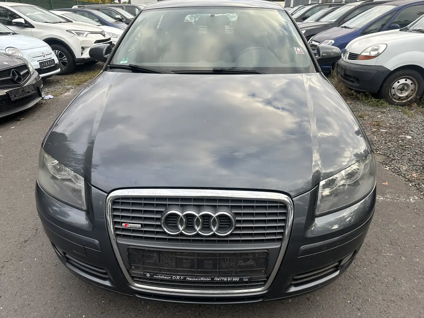 Audi A3 2.0 TDI S line Sportpaket plus Leder 18 zoll Alu Grau - 2