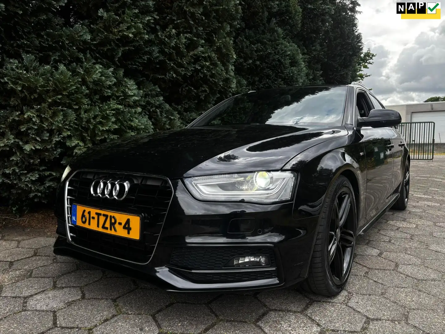 Audi A4 Avant 1.8 TFSI Pro Line S | 3x S-Line | Automaat Nero - 1