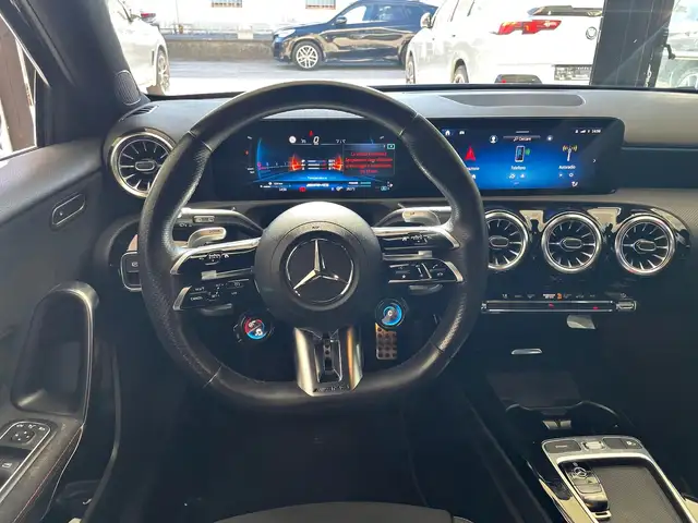 Mercedes-Benz A-Class view 9