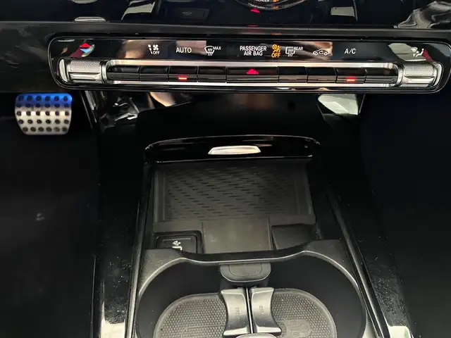 Mercedes-Benz A-Class view 26