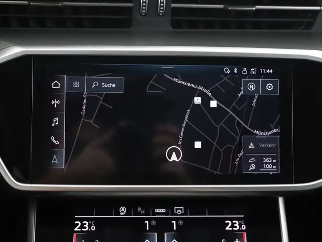 Audi A6 view 17