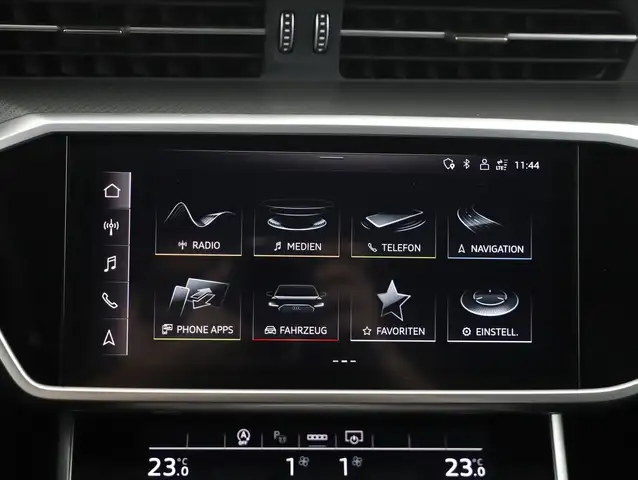 Audi A6 view 15