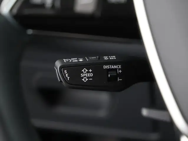 Audi A6 view 22