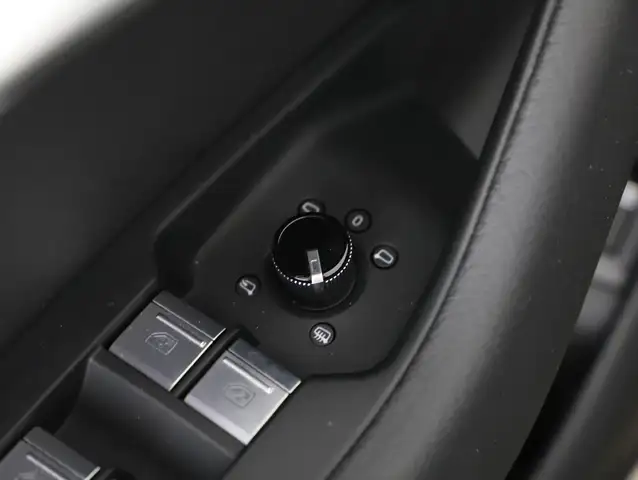 Audi A6 view 20
