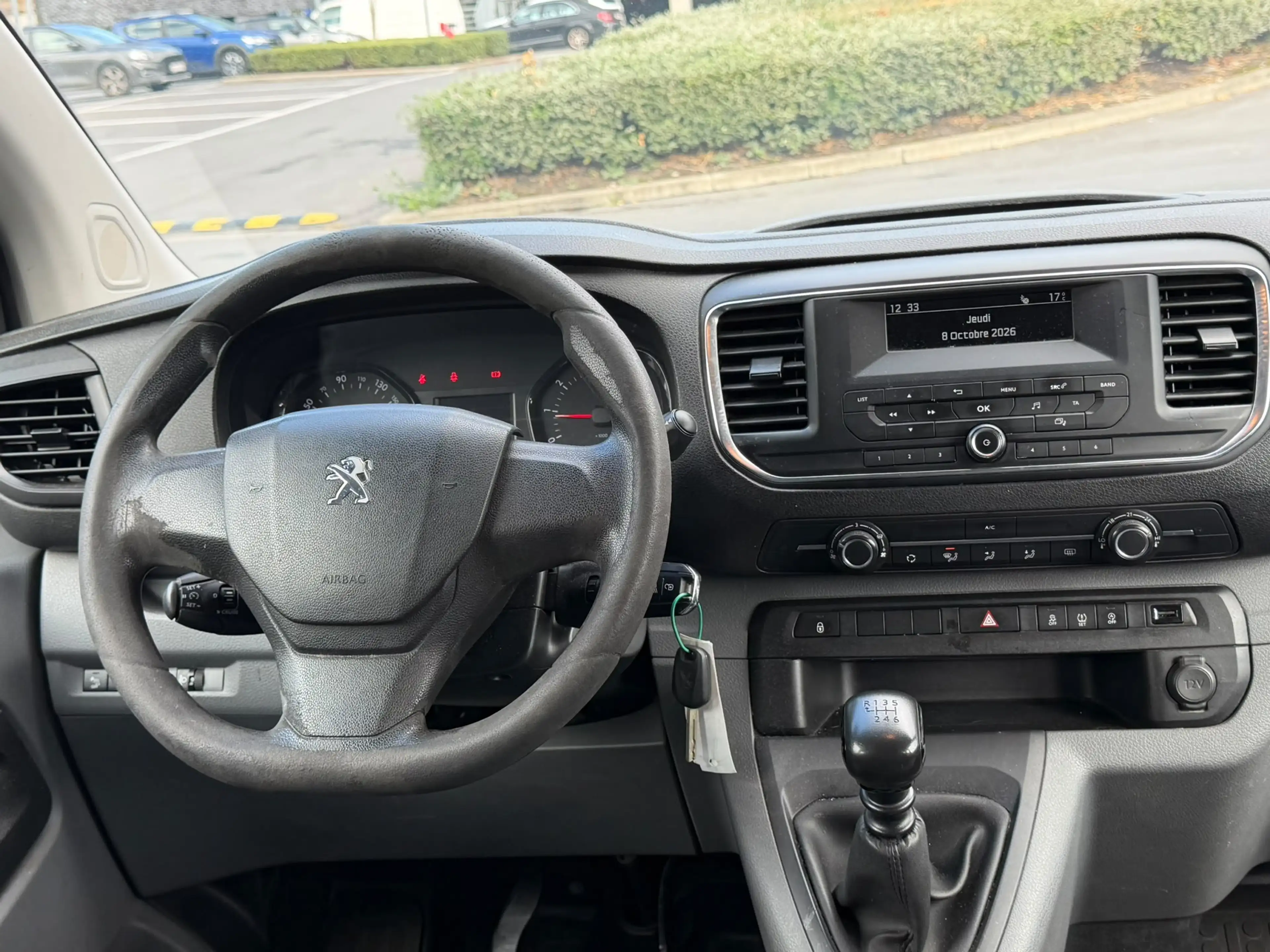 Peugeot Traveller Traveller 1.6 HDI 9 place airco — photo 11