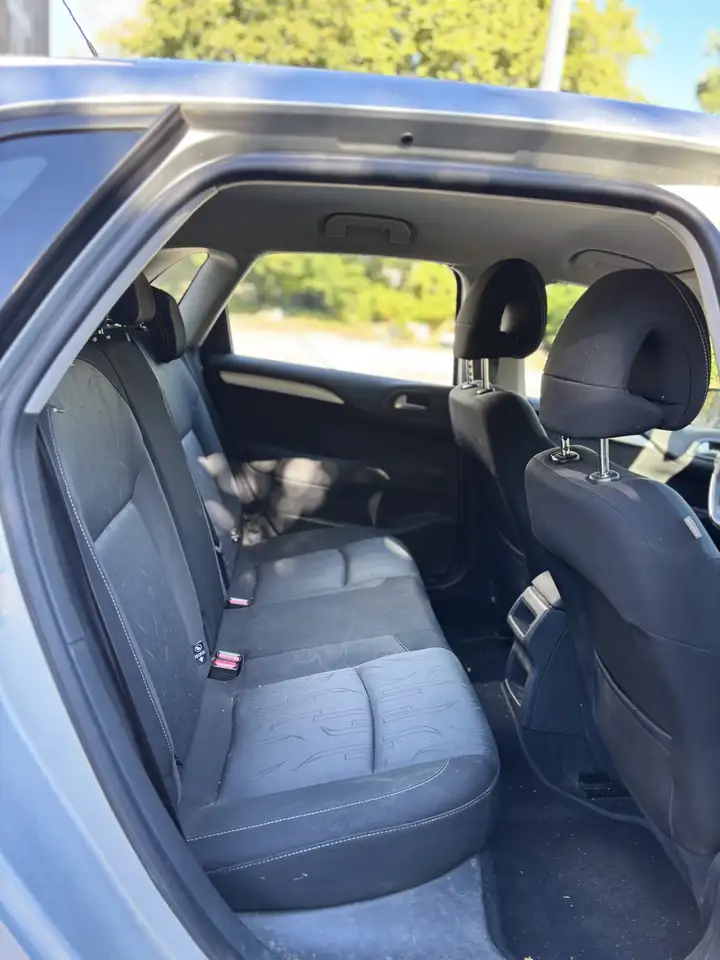 Citroen C4 Berline — photo 7