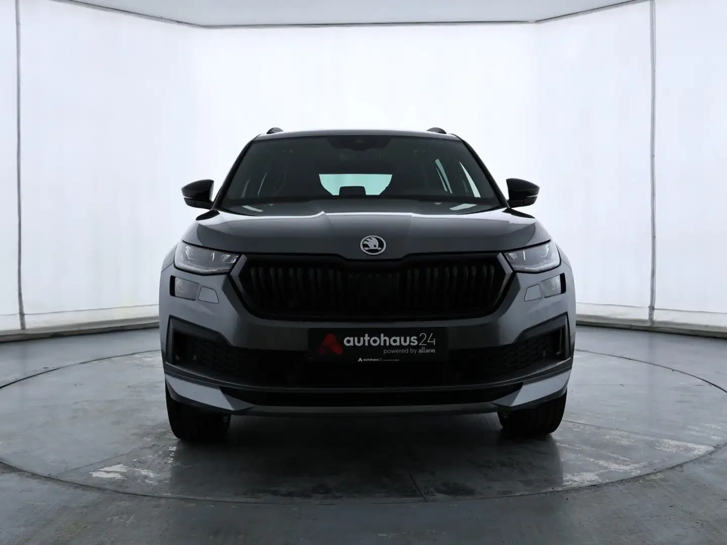 Skoda Kodiaq 2.0 TDI Sportline 4x4|LED|Navi|Leder|AHK Gris - 2
