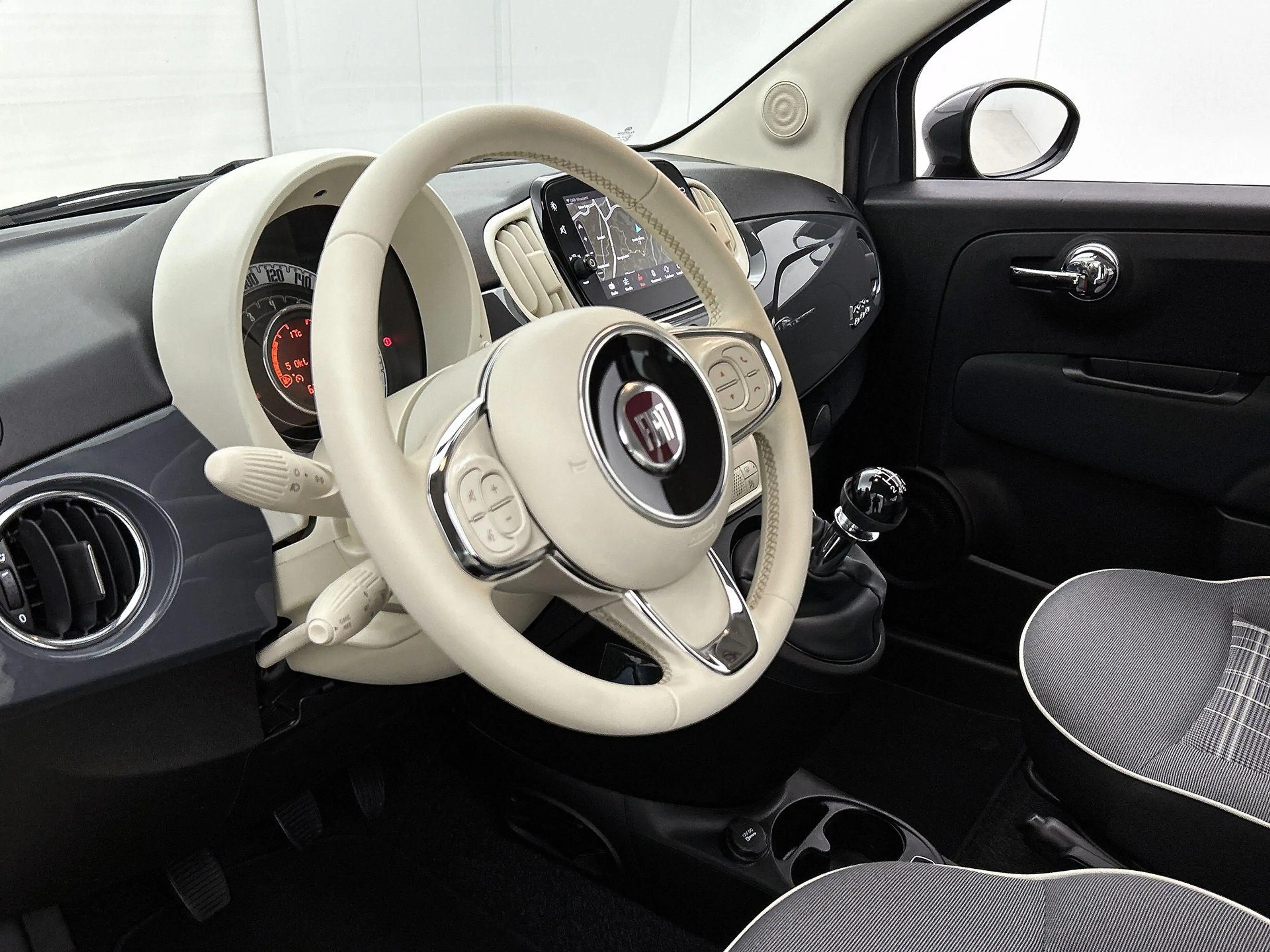 Fiat 500 1.0 Hybrid Lounge 70pk | Climate Control | Cruise — photo 10