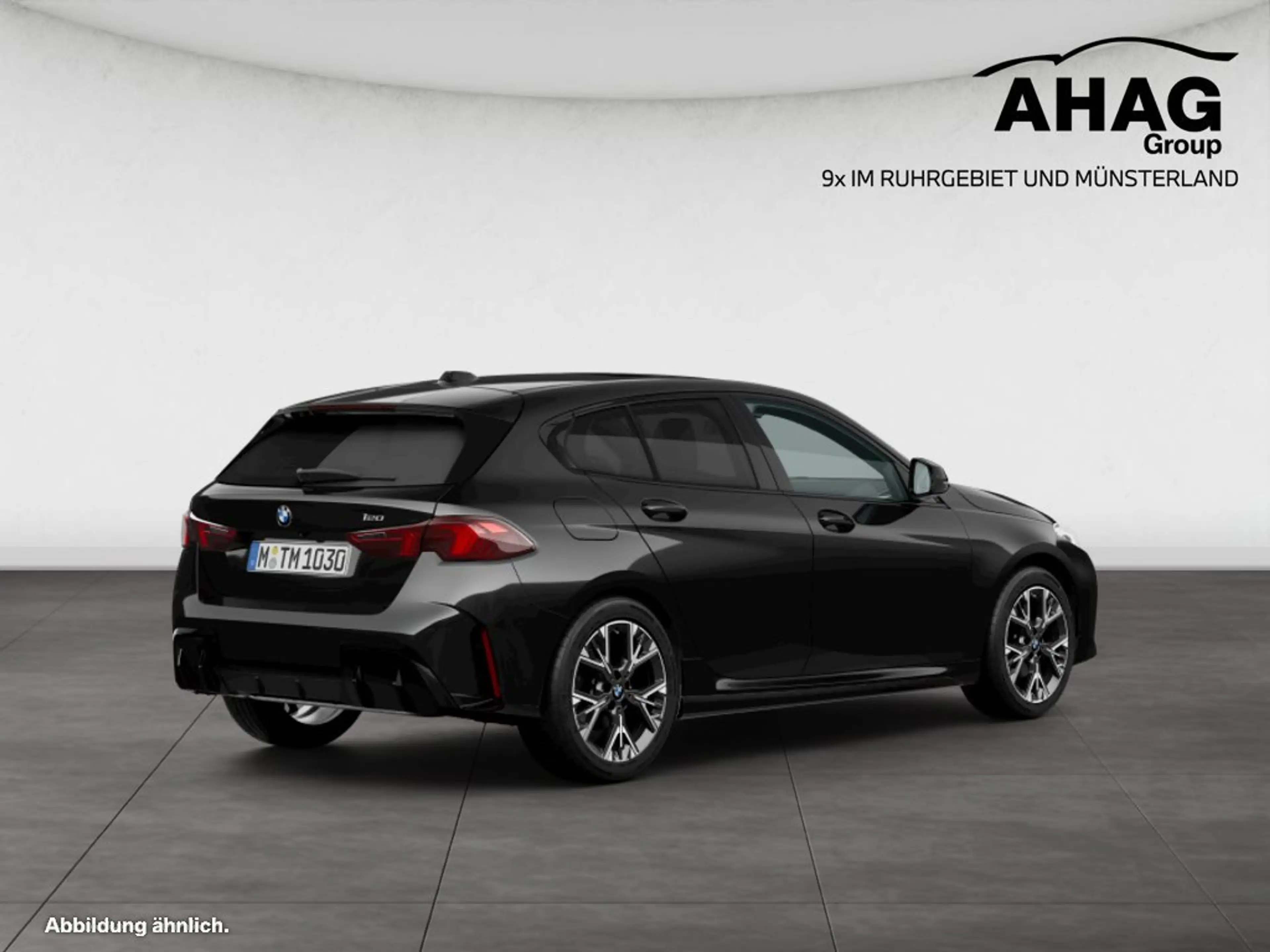 BMW 120 — photo 2