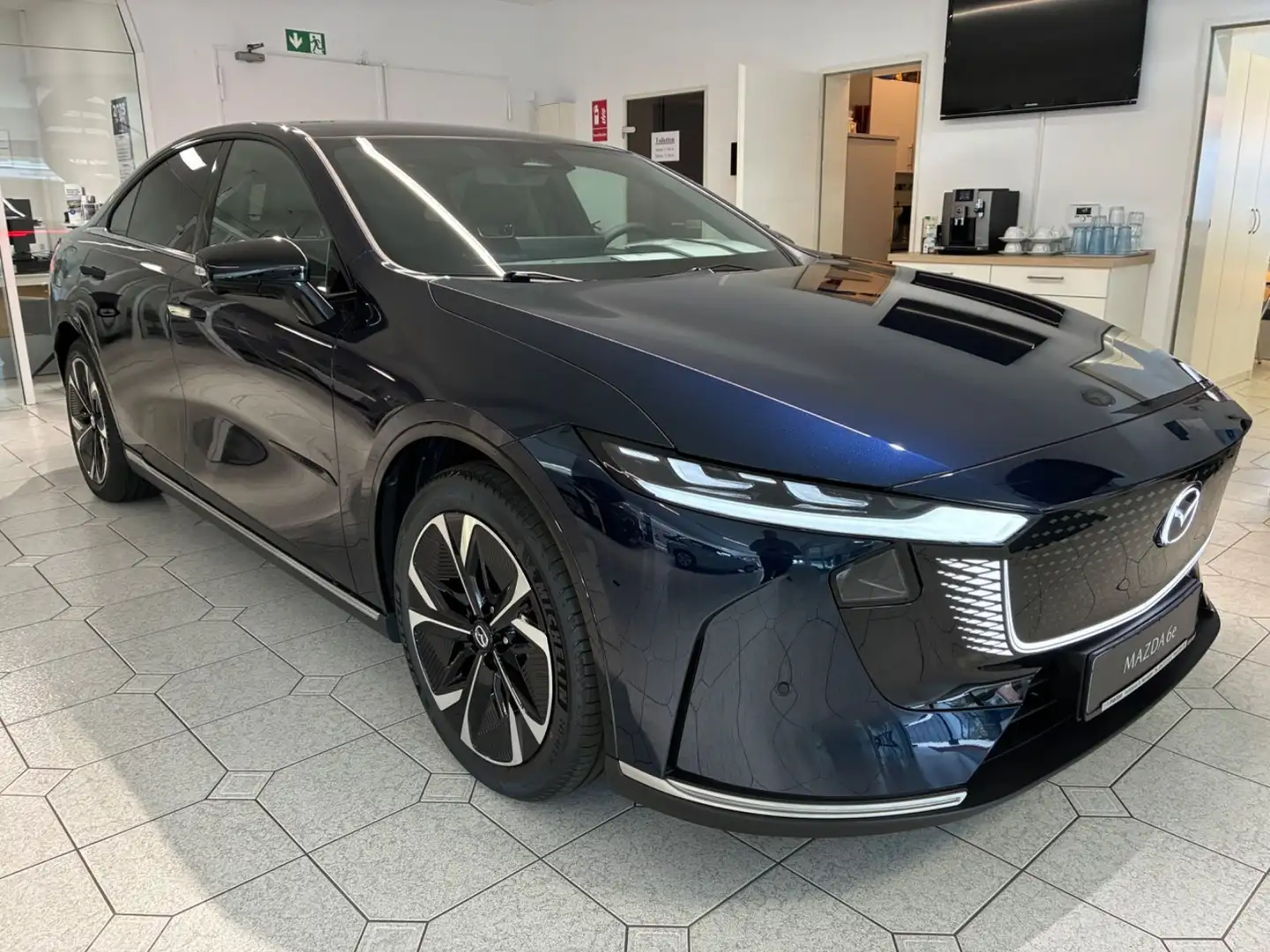 Mazda 6e EV 258PS RWD Takumi Blau - 2