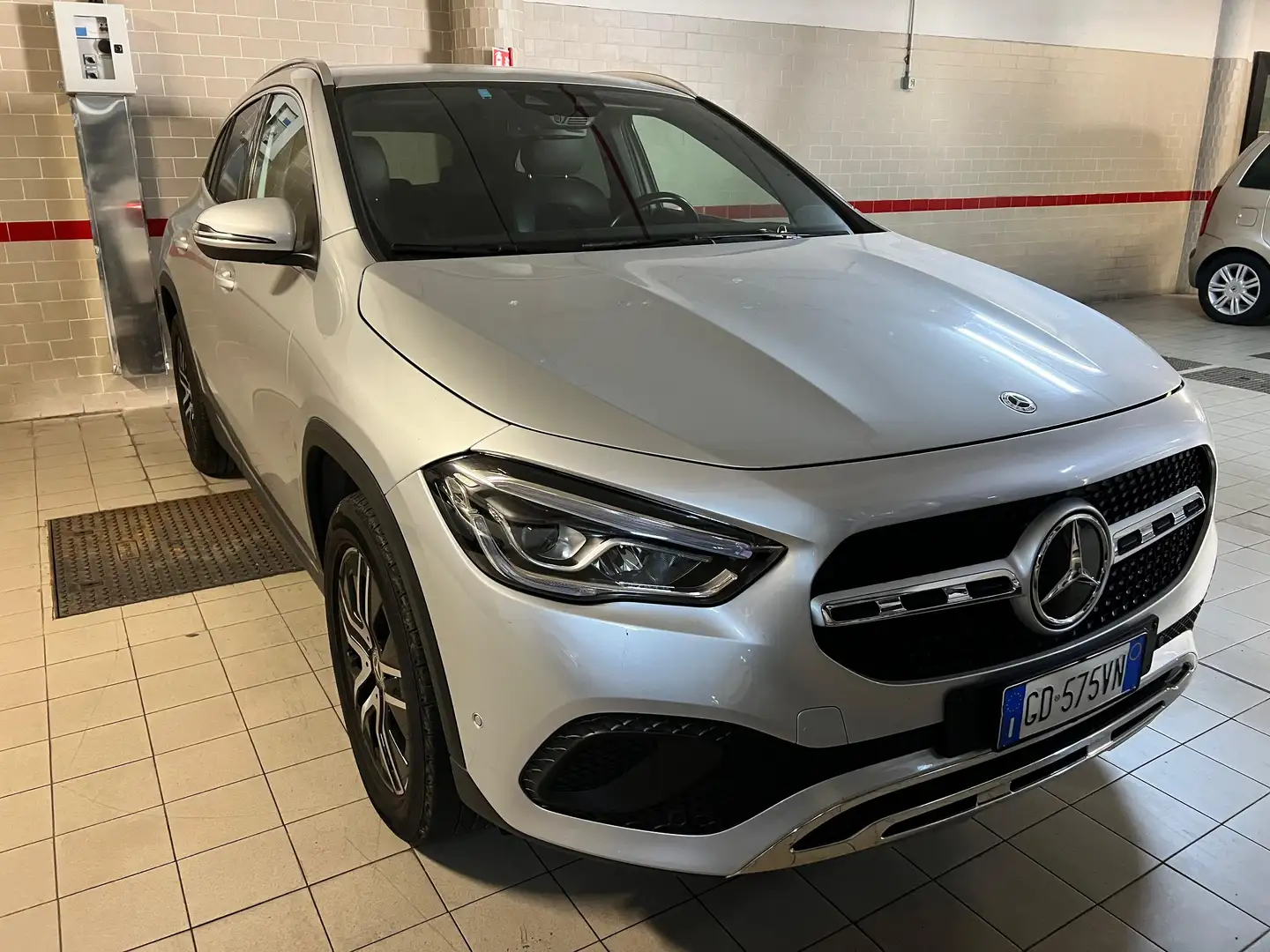 Mercedes-Benz GLA 200 GLA-H247 2020 d Sport Plus 4matic auto - 1