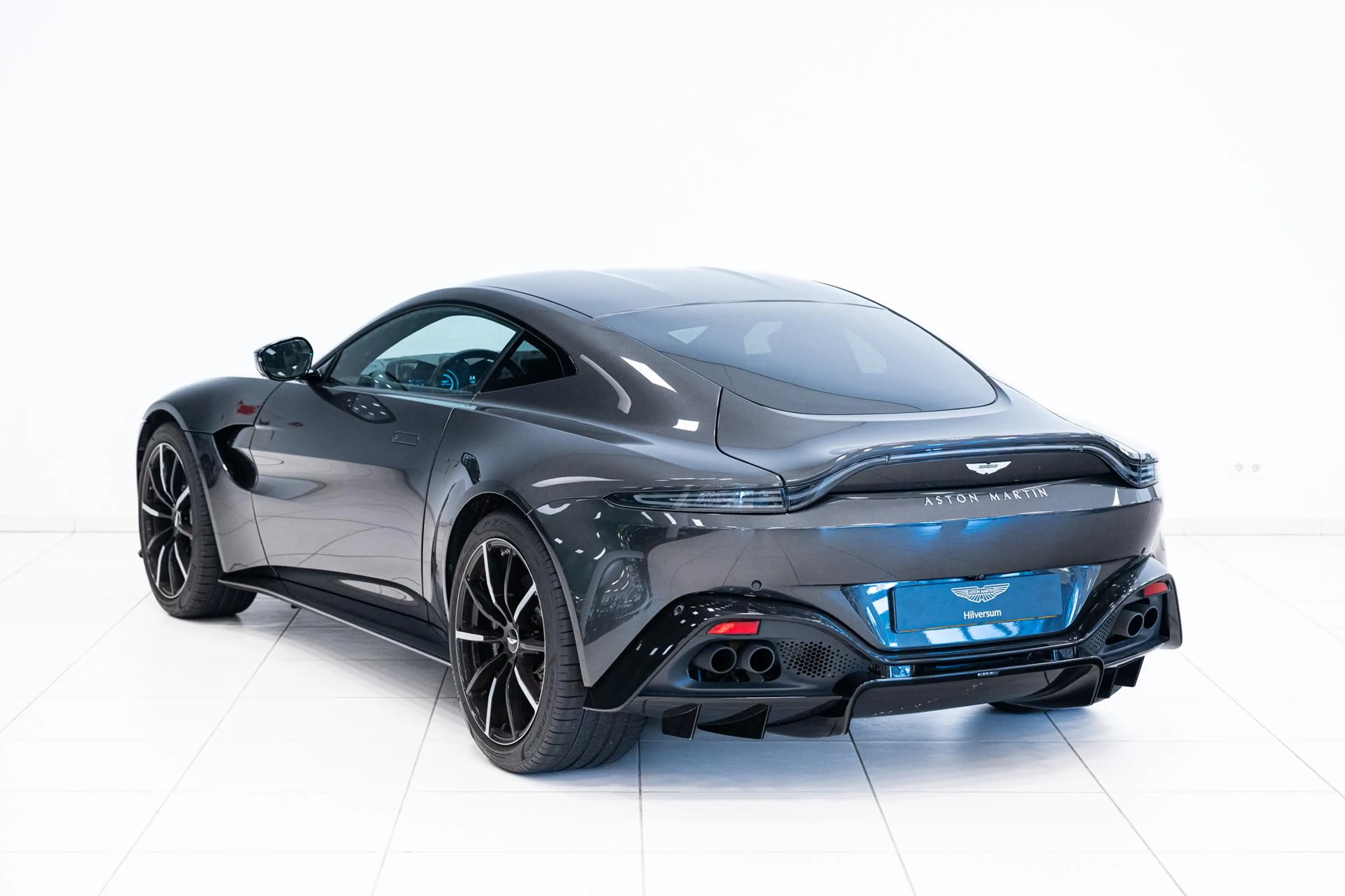 Aston Martin Vantage Coupe | 1e Eigenaar | NL Auto | Incl BPM — photo 4