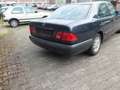 Mercedes-Benz E 220 Classic Tüv u.Insp. Neu Lückenlos Scheckheft Blau - thumbnail 3