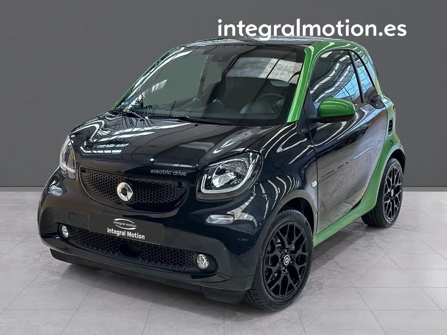 smart forTwo Coupé Electric Drive Verde - 1