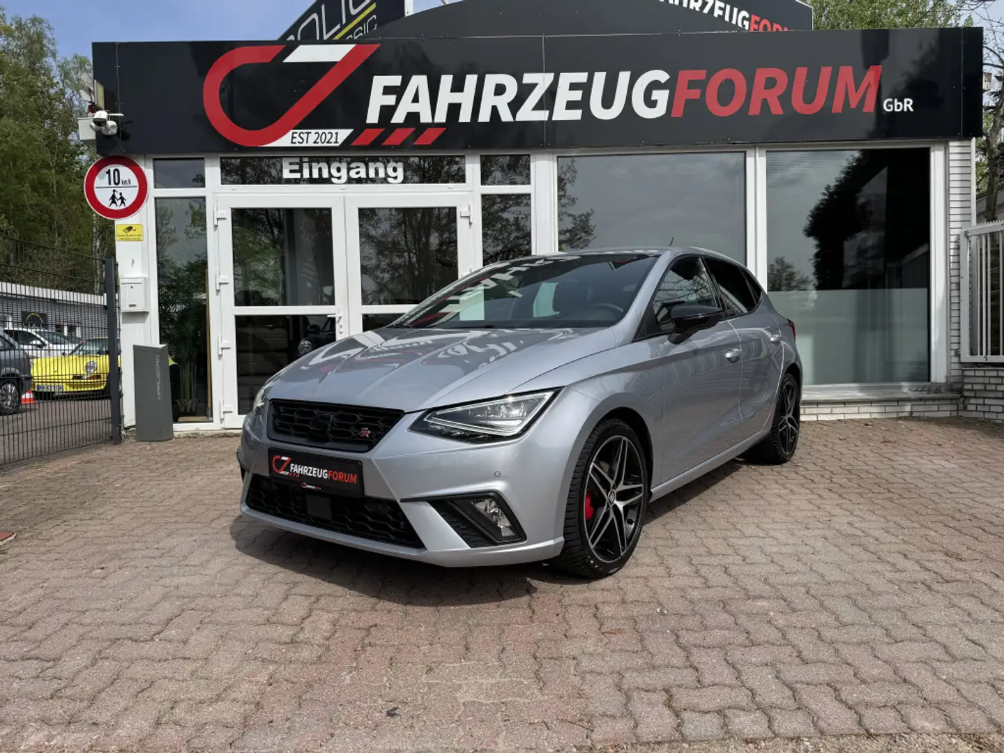SEAT Ibiza FR Carplay*Beats*Kamera*Performancefelgen Plateado - 2