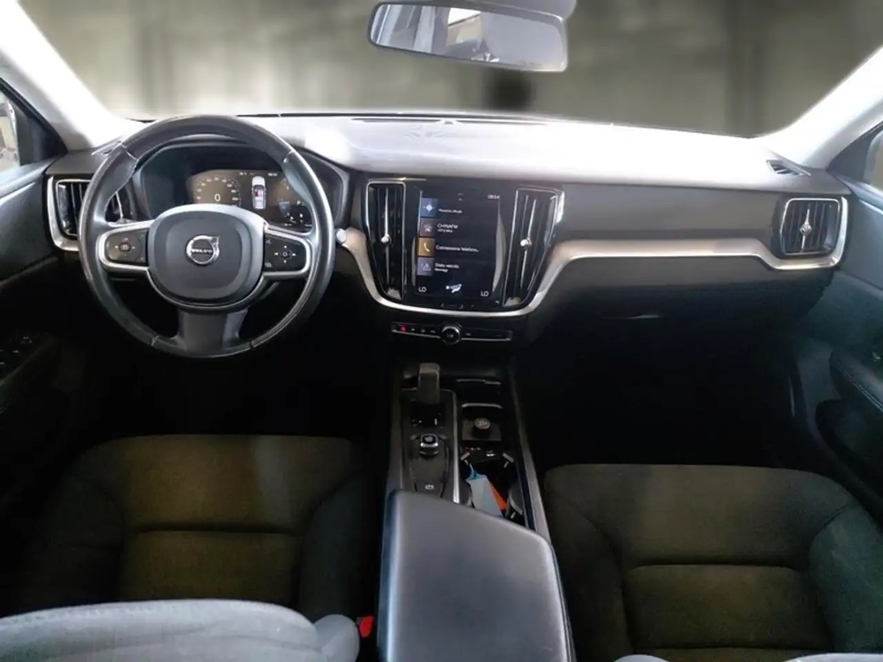 Volvo V60 B4 D AUTOM. MOMENTUM BUSINESS STATION WAGON, миниатюра 7