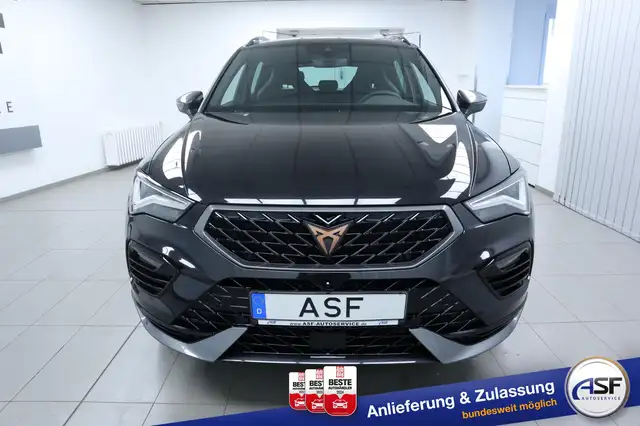 Cupra Ateca view 3