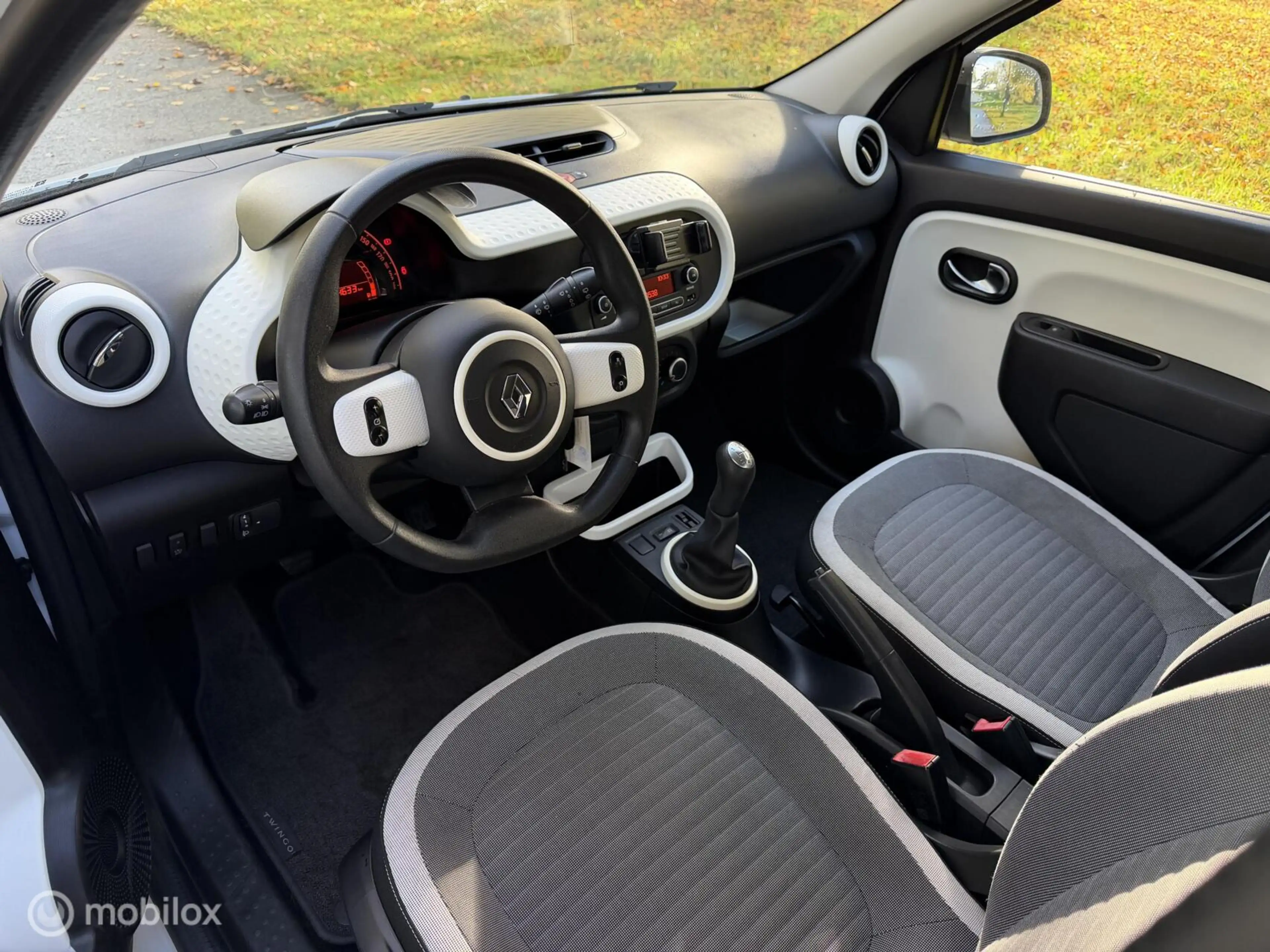 Renault Twingo 1.0 SCe Collection*APK 06/27*BLUETOOTH*AIRCO — photo 6
