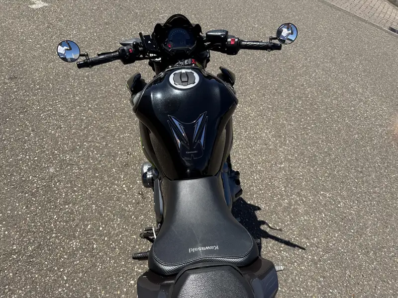Kawasaki Z900 - foto 5
