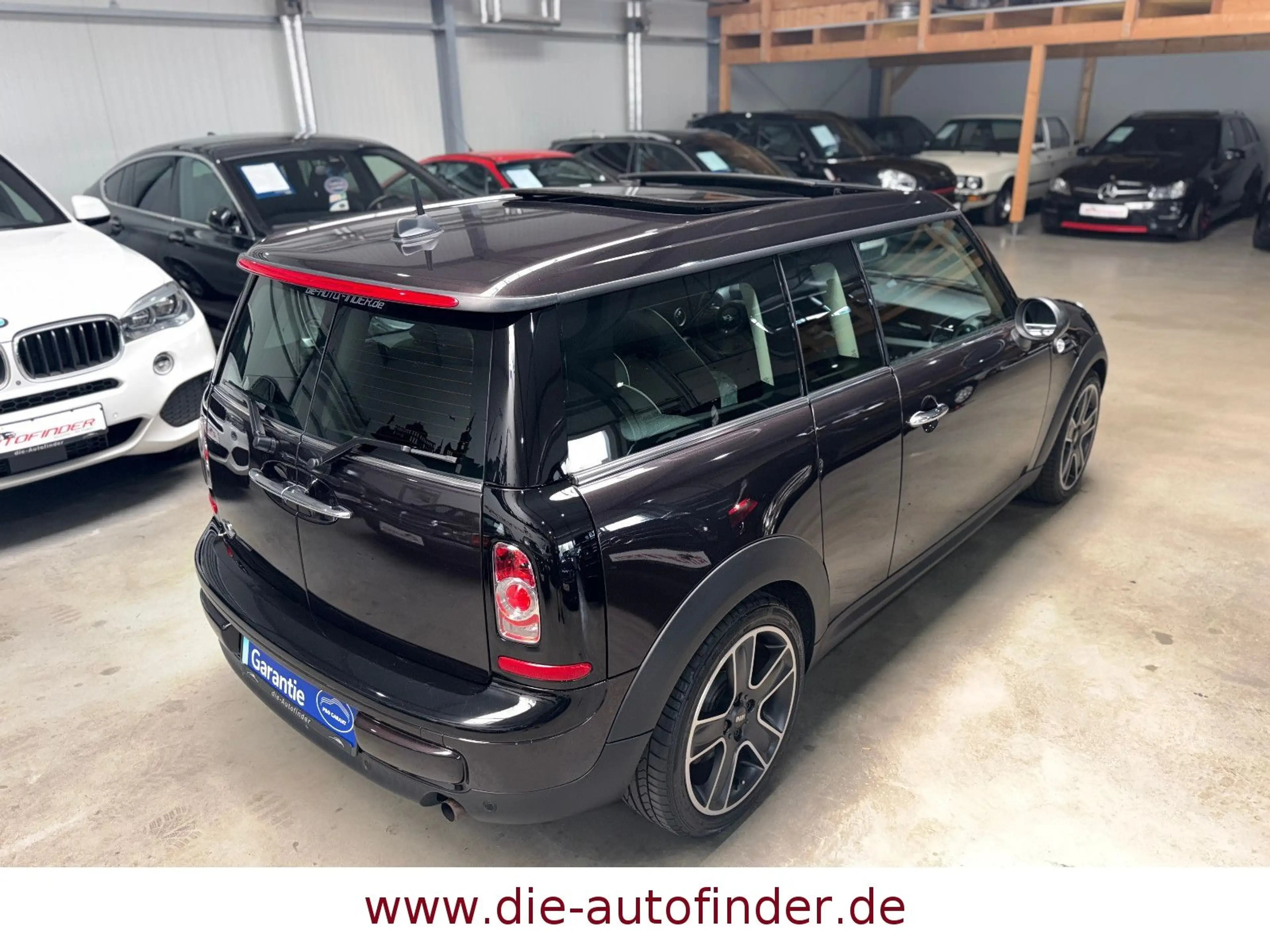 MINI One Clubman Leder,Navi,Panorama,PDC,Sitzh,1.Hand — photo 12
