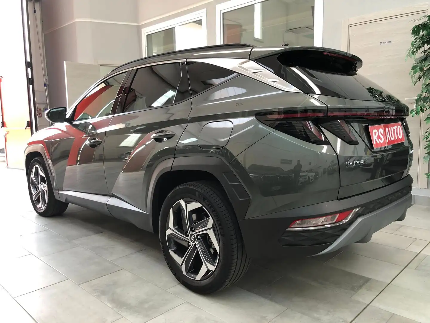 Hyundai TUCSON Tucson III 2021 1.6 hev Exellence  Pack 2wd auto Grijs - 2