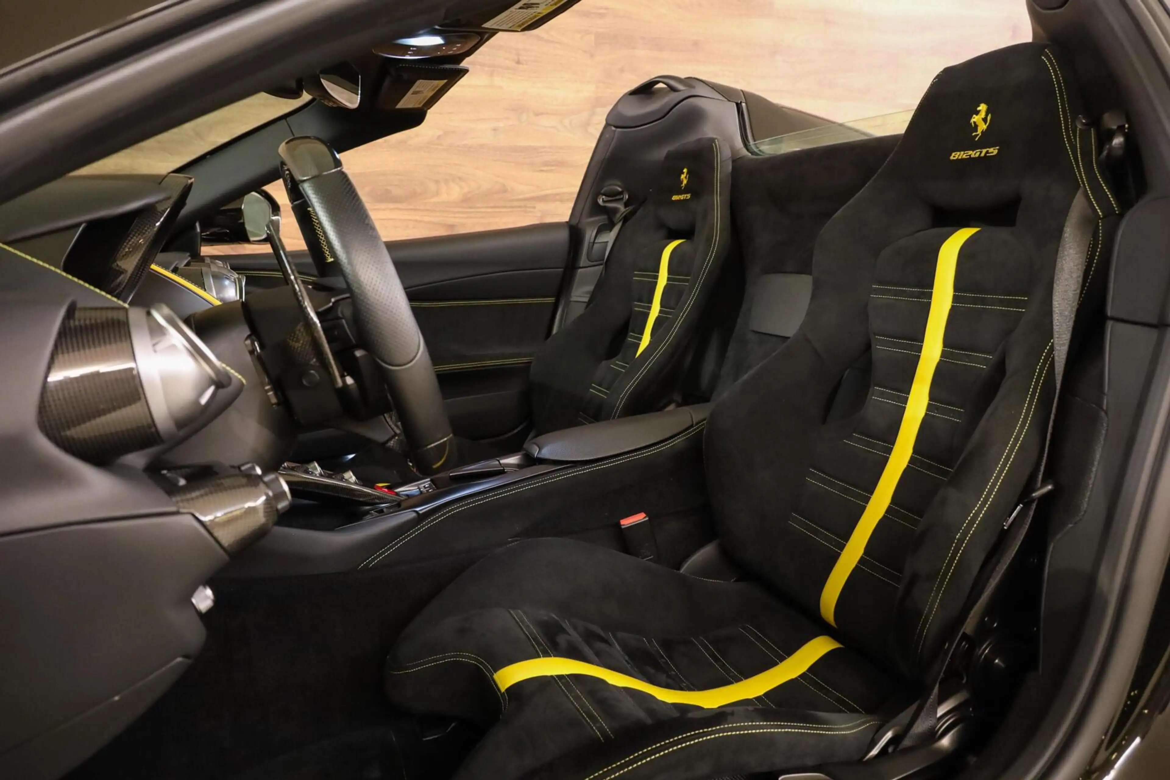 Ferrari 812 GTS 6.5 V12 HELE|Lift|Carbon Velgen|Painted Shield — photo 8
