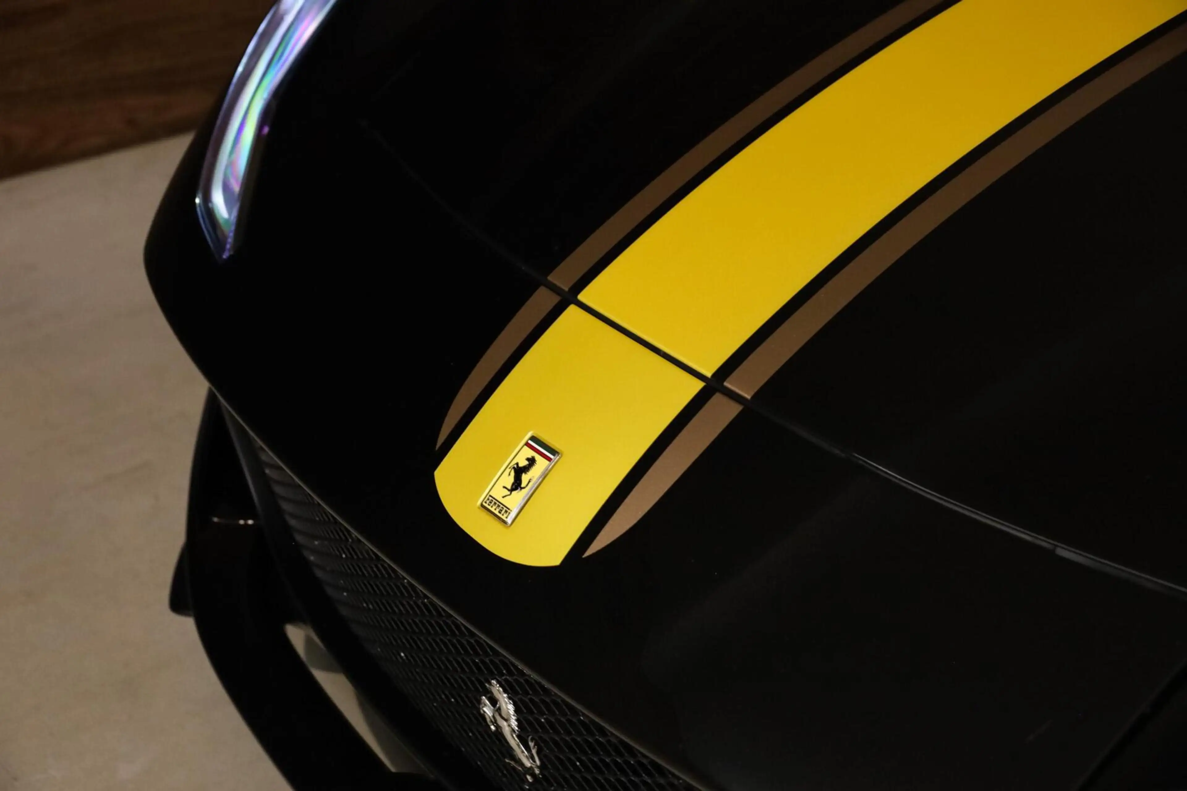Ferrari 812 GTS 6.5 V12 HELE|Lift|Carbon Velgen|Painted Shield — photo 24