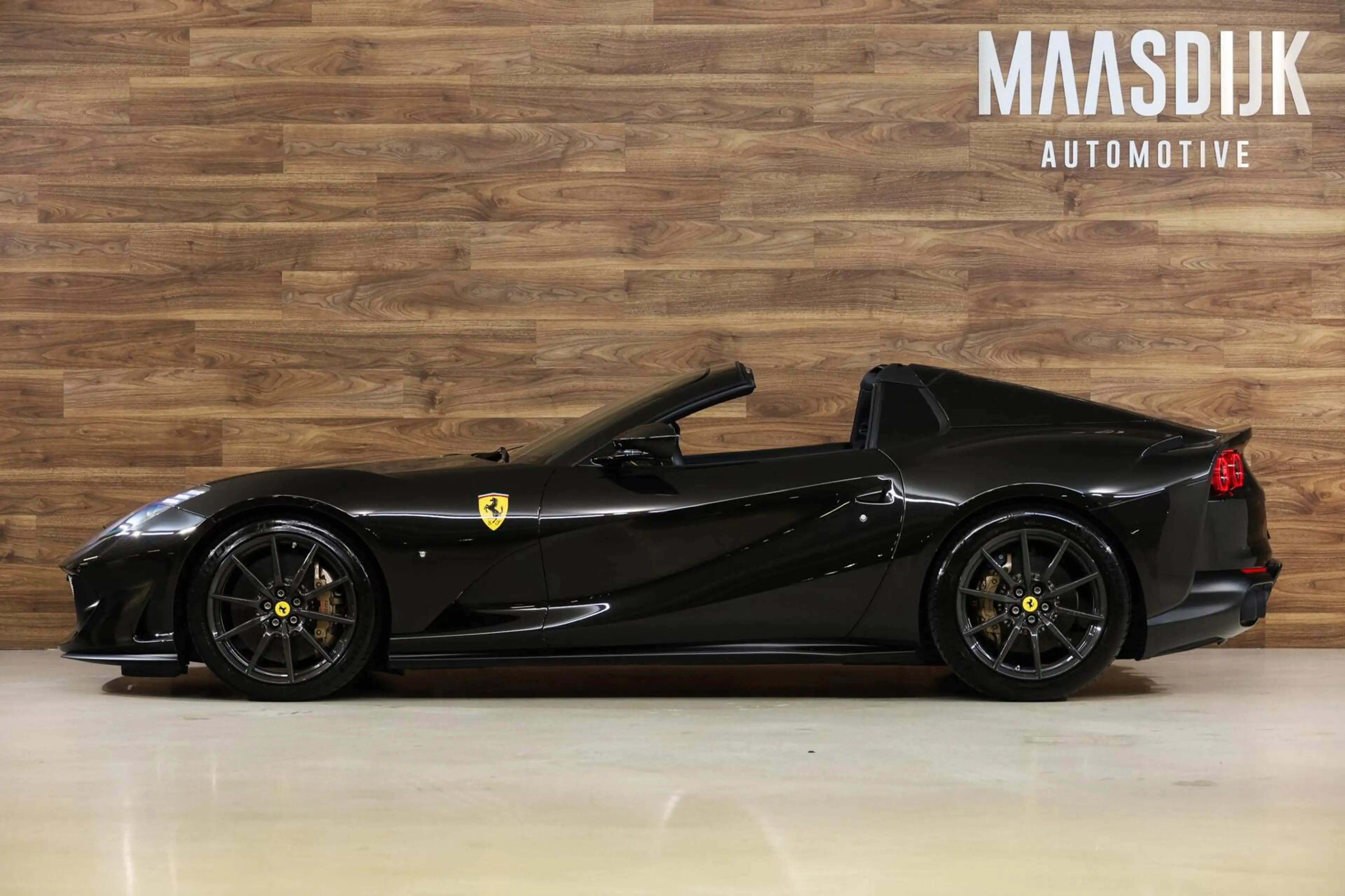 Ferrari 812 GTS 6.5 V12 HELE|Lift|Carbon Velgen|Painted Shield — photo 16