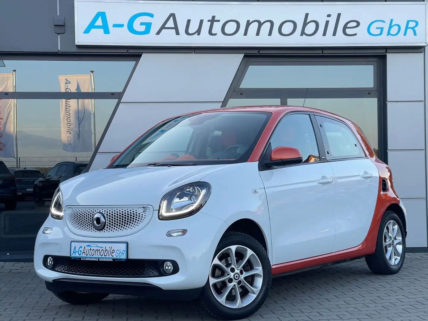 smart forFour forfour 52kW-Scheckheft-LED-DAB-PDC - 2